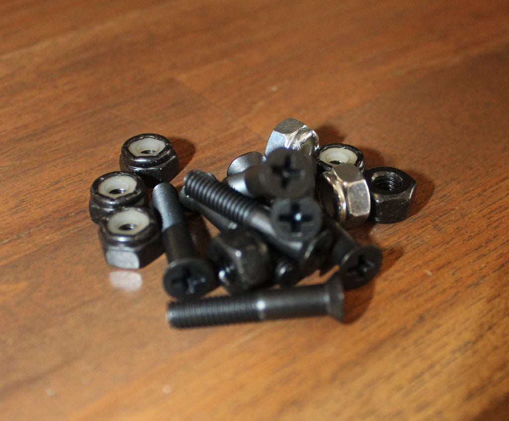 1" Phillips Hardware Set